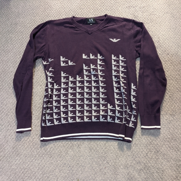 Sweaters and Sweatshirts - Picture 13 of 13